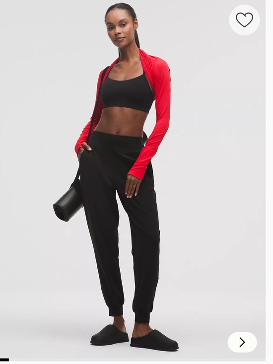 lululemon athletica Pants - NWT lululemon athletica High-Rise Jogger size 2 Black